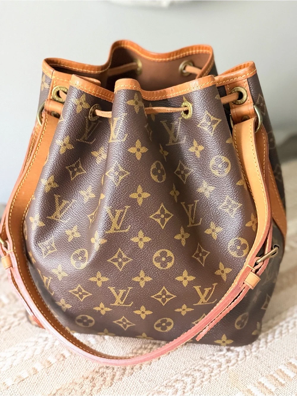 Louis Vuitton Petite Noe Vintage  Monogram Drawstring Bucket Bag